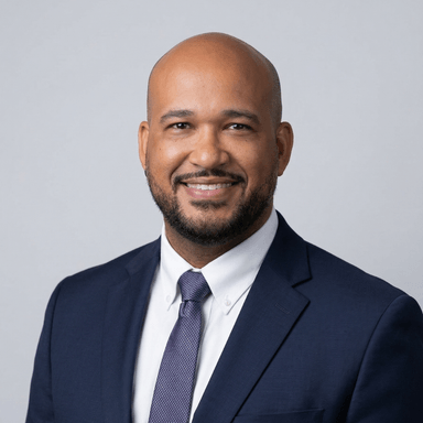 Giovanny Breton headshot